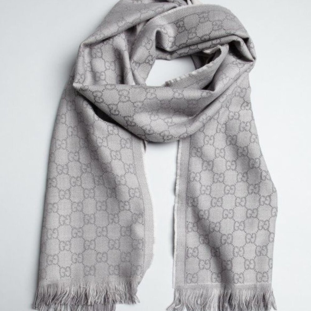 Gucci reversible fringed organic wool-jacquard scarf